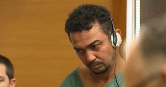 Flávio Alcantara Dias acionou a emergência e afirmou que "enloqueceu" e "sufocou" a vítima