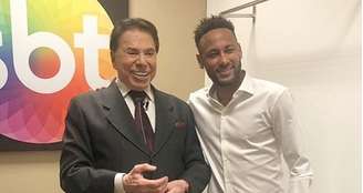 Neymar Jr. com Silvio Santos: o atacante precisa de mídia positiva para reverter crise na imagem pessoal