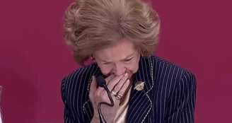 Imagem rara: recente comoção da rainha Sofia em público foi interpretada como esgotamento emocional pelos problemas na família