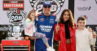 Lennix Busch, Kyle Busch, Samantha Busch e Brexton Busch (da esquerda para direita)