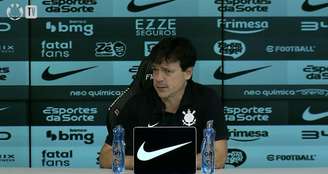 Diniz valoriza empenho do Corinthians, mas admite: ‘Faltou criar a chance mais efetiva de gol’.