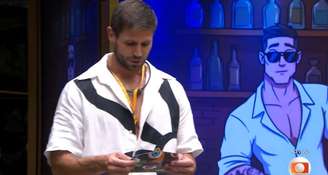 Jonas escolhe barrar Milena pela segunda vez na Festa do Líder do 'BBB 26'.