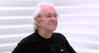 Juca de Oliveira se dividia entre a TV e o teatro; nos palcos, fazia peças com fortes críticas à sociedade brasileira