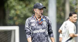Cuca, treinador do Santos 