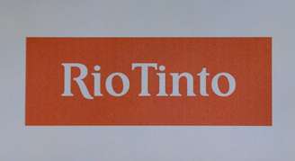 Logo da mineradora global Rio Tinto em Sydney, na Austrália 04/05/2017 REUTERS/Jason Reed 