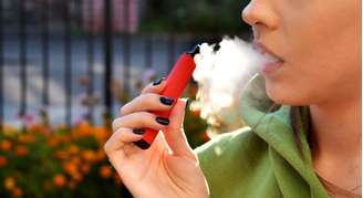 Mulheres são mais propensas a ficar dependentes de nicotina