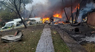 Avião caiu em Vinhedo, interior de São Paulo nesta sexta-feira