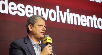 Efeito da sobretaxa americana sobre os setores de pneus, café e máquinas preocupa, diz Tarcísio