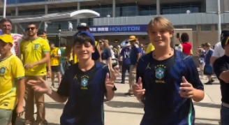 João Pedro, de 10 anos, fez um vídeo com Davi Lucca, de 14 anos. Eles são filho do dono da Cimed e de Neymar Jr, respectivamente