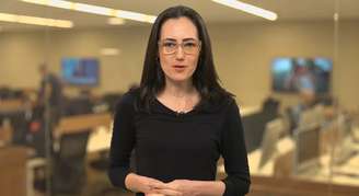 Ex-GloboNews, Raquel Novaes aparece em boletins no canal da revista 'Veja' no YouTube