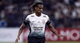 Corinthians joga mal e perde para o Huracán em casa na estreia da Copa Sul-Americana. 