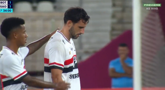 Calleri deixa gramado lesionado