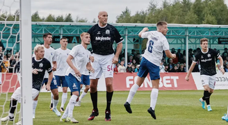 Pavel Podkolzin chama a atenção por sua altura avantajada