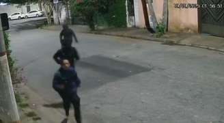 Criminosos armados invadem creche para tentar acessar residências no Morumbi
