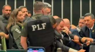 Deputado Glauber Braga foi retirado da Mesa Diretora da Câmara pela Polícia Legislativa