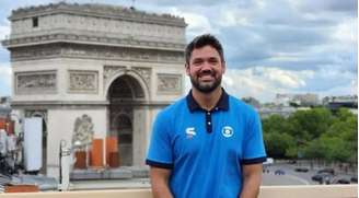 Marcelo Courrege repórter da TV Globo, está em Paris na cobertura dos Jogos