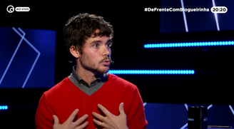 João Lucas, cantor, durante participação no 'De Frente com Blogueirinha'