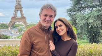 Ticiana Villas Boas com o marido, Joesley Batista, na capital francesa: vida discreta longe dos refletores da TV