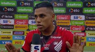 Pedro Rocha ficou na bronca com a arbitragem do primeiro jogo da final (Foto: Reprodução/Globo)