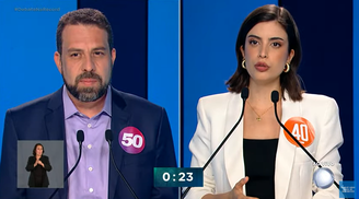 Guilherme Boulos (PSOL) e Tabata Amaral (PSB) no debate da Record deste sábado, 28