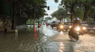 CGE alerta para possibilidade de alagamentos em São Paulo nesta sexta-feira, 20, e sábado, 21.