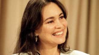 Regina Duarte vivendo sua 1ª Helena: volta de 'História de Amor' na sessão vespertina 'Edição Especial' resgata relação da atriz com a Globo