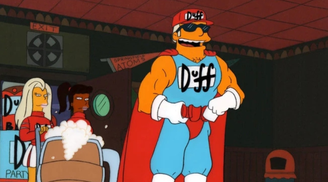 O personagem Duffman foi aposentado de Os Simpsons após quase três décadas na série