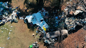Destroços do avião da Voepass que caiu com 62 pessoas a bordo em Vinhedo, no interior de São Paulo, em 9 de agosto de 2024