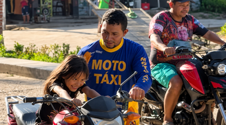 Pai de família aluga moto para trabalhar e cria Vakinha para comprar próprio veículo no Pará