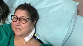 A luta da professora Ariadne Almeida contra a esclerodermia e a importância da solidariedade