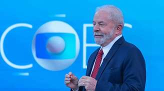 O presidente Lula no estúdio da Globo, no Rio: altos investimentos em divulgação na emissora líder de audiência