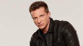 Steve Burton preferiu ficar sem trabalho na TV do que ser imunizado