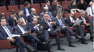 Bolsonaro chega ao STF para acompanhar julgamento de denúncia da PGR por trama golpista