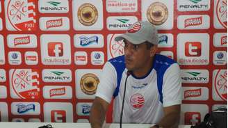<p>Silas foi jogador do Sporting e enfrentará time português como técnico</p>