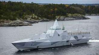 <p>A Suécia está buscando um suposto submarino na costa do país e que pode ser russo</p>