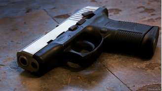 Cerca de 26 milhões de texanos têm licença para portar armas