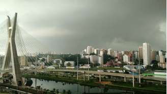 <p>Chuva na zona sul da capital paulista</p>