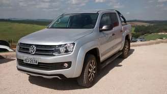 Amarok Dark Label terá mil unidades no Brasil e chega às lojas a partir da segunda quinzena de abril