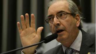 Movimento "Fora Eduardo Cunha" já convoca para "barulhaço" durante pronunciamento do deputado, na sexta-feira