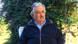 'Quem gosta muito de dinheiro tem que estar na indústria, no comércio. Não na política', defende Mujica