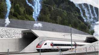 Construído na Suíça, túnel atravessa os Alpes