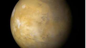 Compostos presentes na superfície de Marte formam 'coquetel tóxico', dizem cientistas 