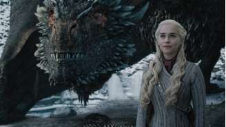 Emilia Clarke, em Game of Thrones; série liderou as indicações ao Emmy 2019