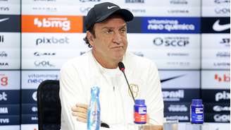 O técnico Cuca foi deixou o comando do Corinthians com apenas duas partidas
