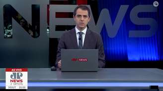 O apresentador Thiago Uberreich, um dos poucos da equipe de estreia da Jovem Pan News a permanecer no canal