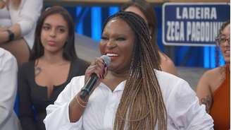 Karin Hills no 'Altas Horas'