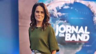 Adriana Araújo, âncora do Jornal da Band