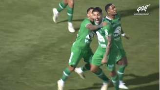 João Paulo faz o gol da vitória da Chapecoense 