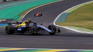 O piloto Franco Colapinto, da Willians, durante o treino livre para o GP Brasil de Fórmula 1 no Autódromo de Interlagos.