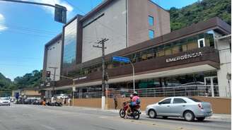 Hospital Casa de Saúde Guarujá registrou espera de até 3 horas para atendimento na sexta-feira, 3, devido ao aumento de casos de virose.